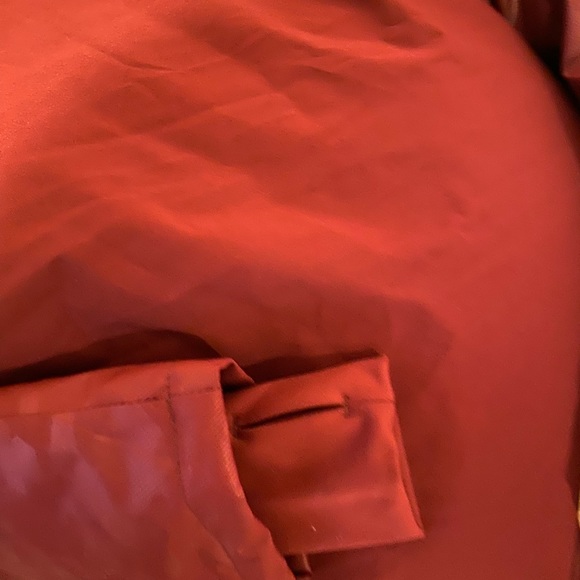 NWT Gap maroon camo jacket - Picture 4 of 6